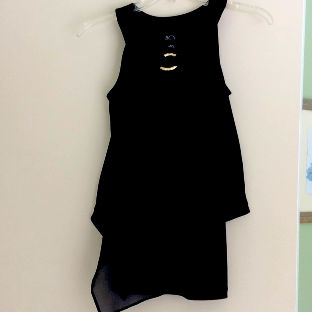 Really pretty black top